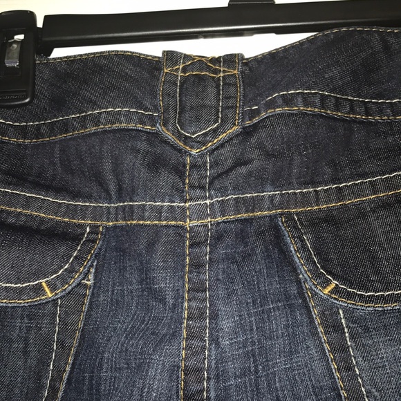 Brand New Jeans - Picture 5 of 6